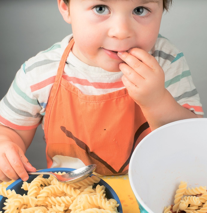 Иллюстрация к книге — Поваренок с пеленок: Как проводить время на кухне весело и с пользой [i_316.jpg]