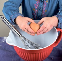 Иллюстрация к книге — Поваренок с пеленок: Как проводить время на кухне весело и с пользой [i_323.jpg]