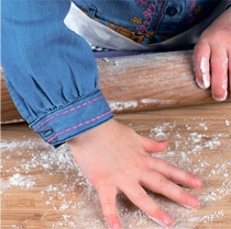 Иллюстрация к книге — Поваренок с пеленок: Как проводить время на кухне весело и с пользой [i_326.jpg]