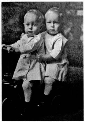 Иллюстрация к книге — Затерянные в Шангри-Ла [i_014.jpg]