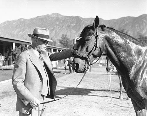 Иллюстрация к книге — Фаворит. Американская легенда [i_004.jpg]