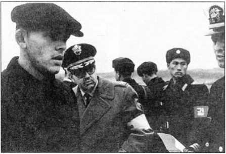 Иллюстрация к книге — На грани мировой войны. Инцидент «Пуэбло» [image40.jpg]