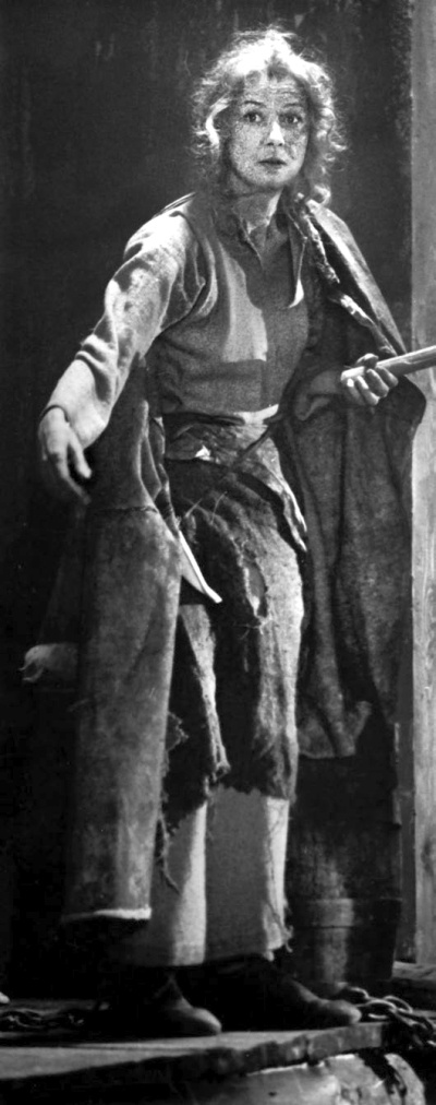 Иллюстрация к книге — Ностальгия - это память [i_019.jpg]