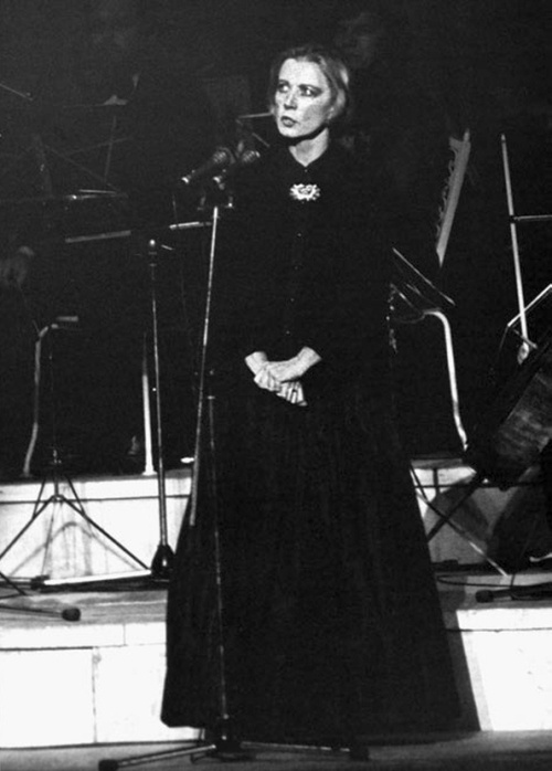 Иллюстрация к книге — Ностальгия - это память [i_026.jpg]