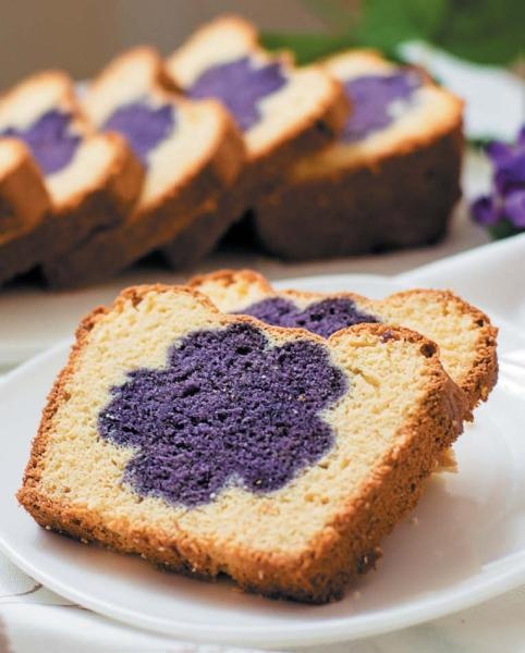 Иллюстрация к книге — Торты с сюрпризом. Шоколадные, сливочные, кофейные, желейные, ореховые, фруктовые [_010_3.jpg]