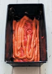 Иллюстрация к книге — Торты с сюрпризом. Шоколадные, сливочные, кофейные, желейные, ореховые, фруктовые [_015_5.jpg]