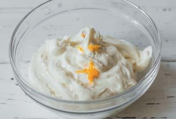 Иллюстрация к книге — Торты с сюрпризом. Шоколадные, сливочные, кофейные, желейные, ореховые, фруктовые [_023_3.jpg]