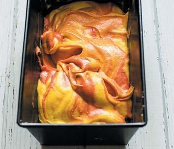 Иллюстрация к книге — Торты с сюрпризом. Шоколадные, сливочные, кофейные, желейные, ореховые, фруктовые [_040_2.jpg]