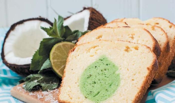 Иллюстрация к книге — Торты с сюрпризом. Шоколадные, сливочные, кофейные, желейные, ореховые, фруктовые [_045_2.jpg]