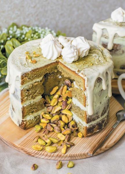 Иллюстрация к книге — Торты с сюрпризом. Шоколадные, сливочные, кофейные, желейные, ореховые, фруктовые [_107_2.jpg]