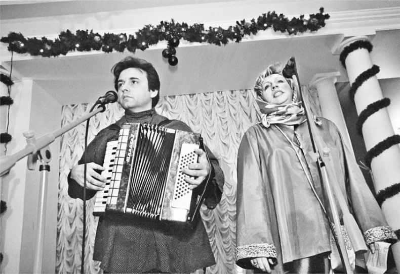 Иллюстрация к книге — Марина Голуб в жизни, театре, кино. Воспоминания друзей [_113.jpg]