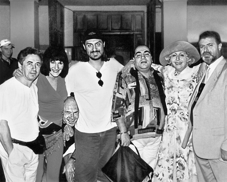 Иллюстрация к книге — Марина Голуб в жизни, театре, кино. Воспоминания друзей [_122.jpg]