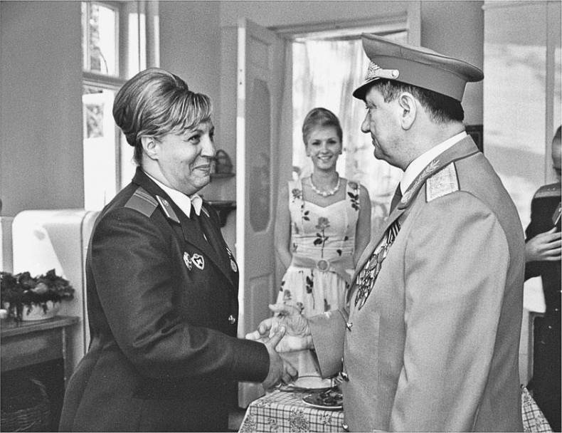 Иллюстрация к книге — Марина Голуб в жизни, театре, кино. Воспоминания друзей [_130.jpg]