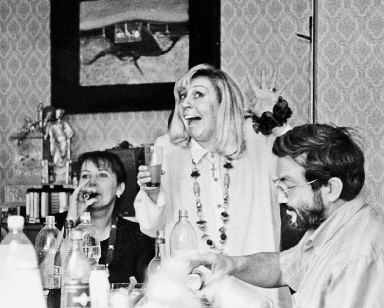 Иллюстрация к книге — Марина Голуб в жизни, театре, кино. Воспоминания друзей [_31.jpg]