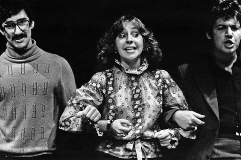 Иллюстрация к книге — Марина Голуб в жизни, театре, кино. Воспоминания друзей [_52.jpg]