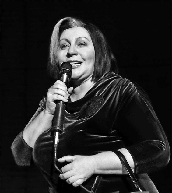 Иллюстрация к книге — Марина Голуб в жизни, театре, кино. Воспоминания друзей [_80.jpg]