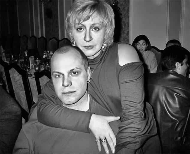 Иллюстрация к книге — Марина Голуб в жизни, театре, кино. Воспоминания друзей [_99.jpg]