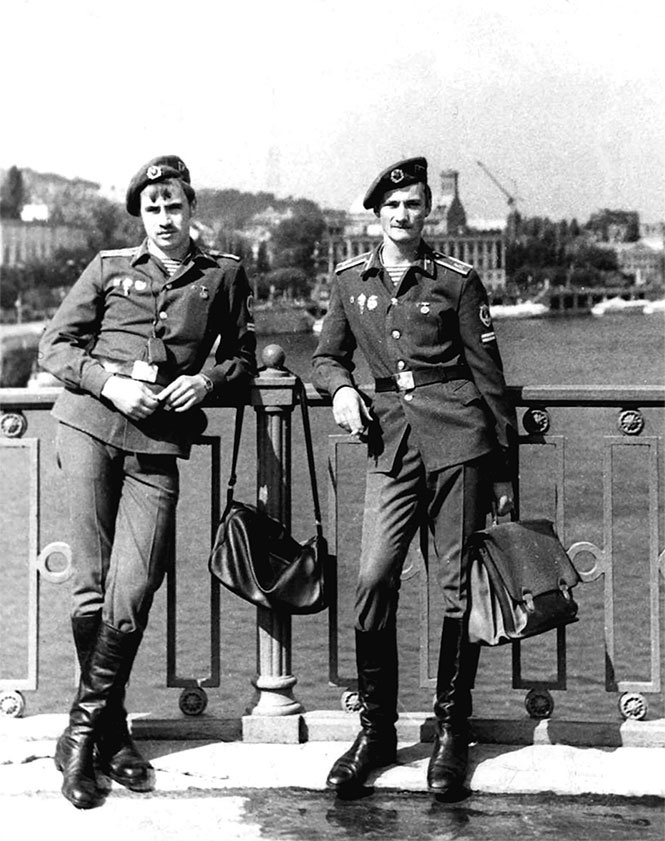 Иллюстрация к книге — Девятая рота. Факультет специальной разведки Рязанского училища ВДВ [i_005.jpg]