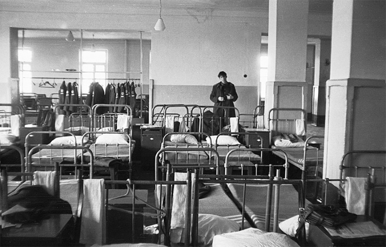 Иллюстрация к книге — Девятая рота. Факультет специальной разведки Рязанского училища ВДВ [i_012.jpg]