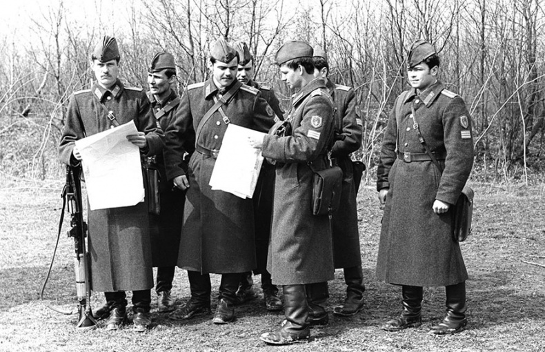 Иллюстрация к книге — Девятая рота. Факультет специальной разведки Рязанского училища ВДВ [i_024.jpg]