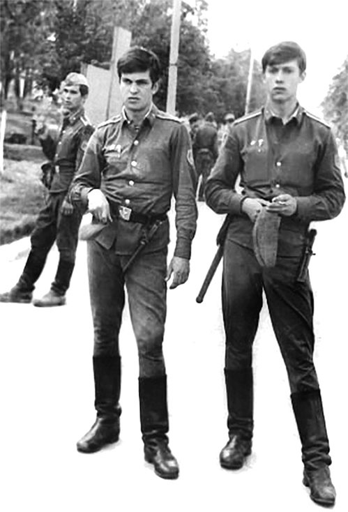 Иллюстрация к книге — Девятая рота. Факультет специальной разведки Рязанского училища ВДВ [i_043.jpg]