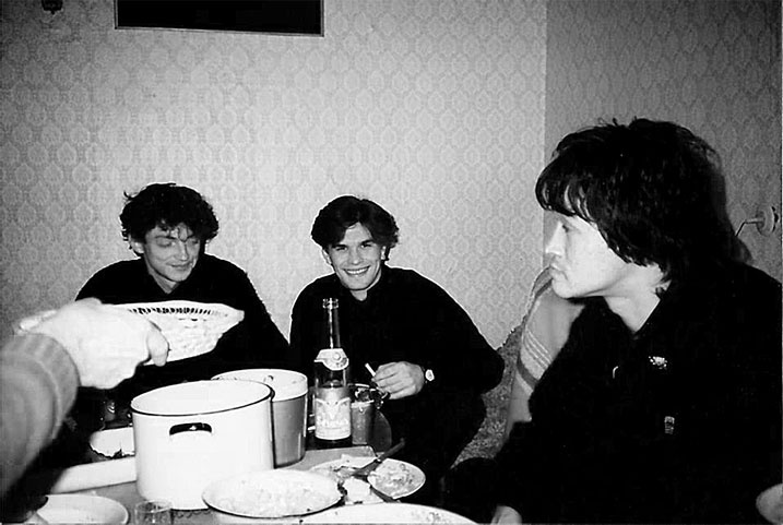 Иллюстрация к книге — Звезда по имени Виктор Цой [_28.jpg]