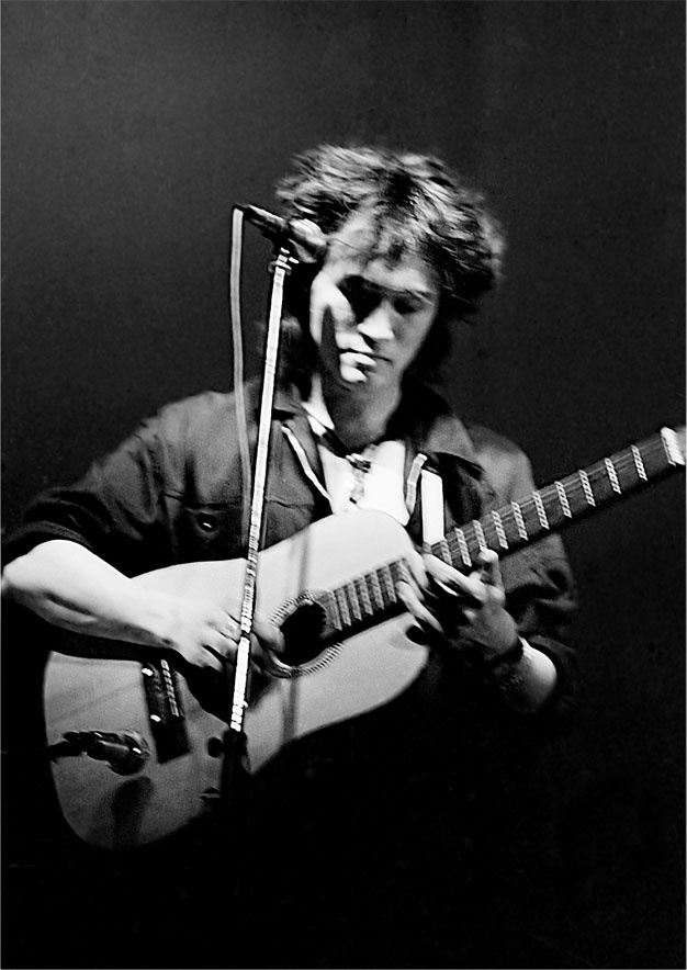 Иллюстрация к книге — Звезда по имени Виктор Цой [_52.jpg]