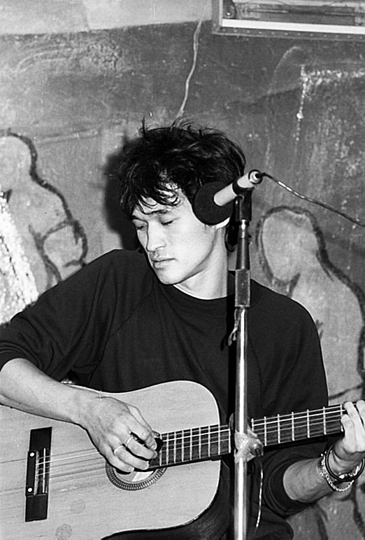 Иллюстрация к книге — Звезда по имени Виктор Цой [_56.jpg]