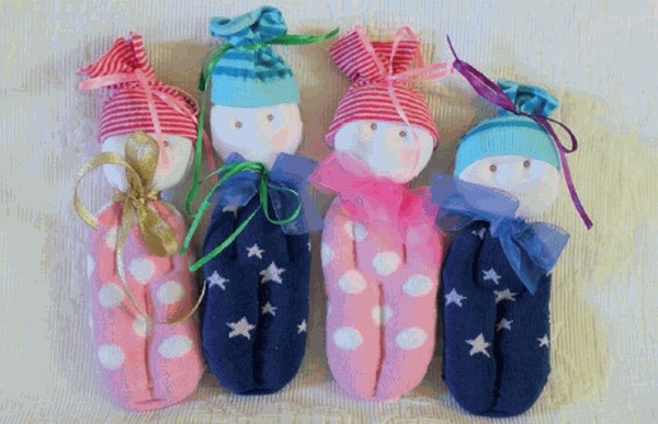 Иллюстрация к книге — Игрушки из носков [i_015.jpg]