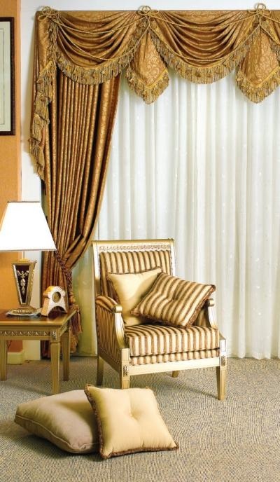 Иллюстрация к книге — Великолепные модели штор и гардин [_107.jpg]