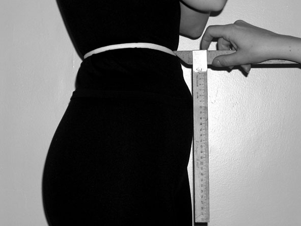 Иллюстрация к книге — Лучшие модели на любую фигуру без примерок и подгонок [i_017.jpg]