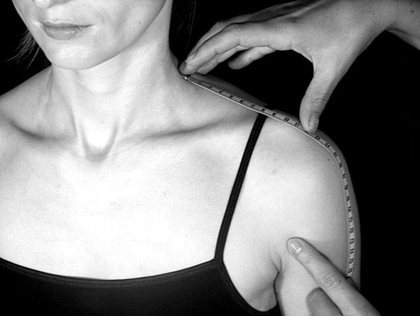 Иллюстрация к книге — Лучшие модели на любую фигуру без примерок и подгонок [i_156.jpg]