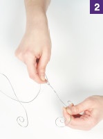 Иллюстрация к книге — Магия металла: декоративные украшения из проволоки [i_078.jpg]