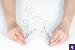 Иллюстрация к книге — Магия металла: декоративные украшения из проволоки [i_080.jpg]