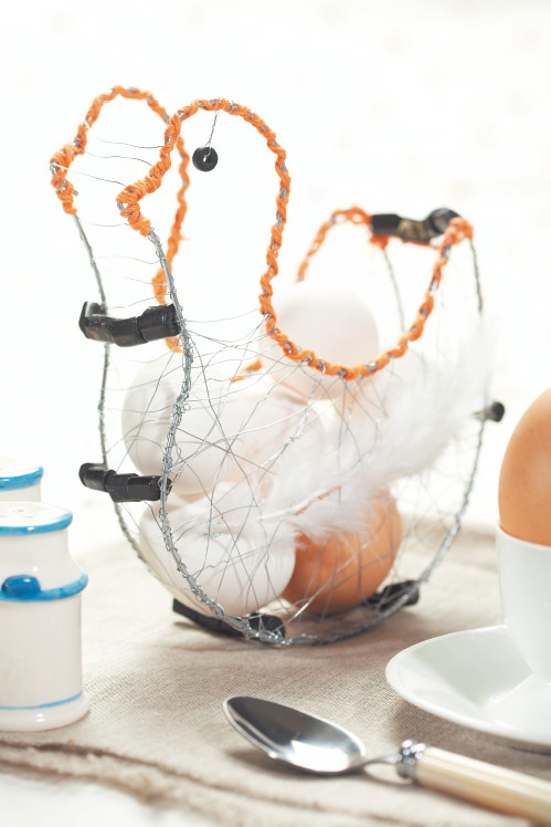 Иллюстрация к книге — Магия металла: декоративные украшения из проволоки [i_162.jpg]