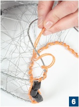 Иллюстрация к книге — Магия металла: декоративные украшения из проволоки [i_168.jpg]