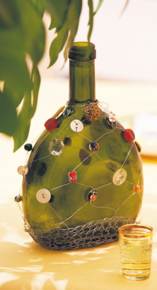 Иллюстрация к книге — Магия металла: декоративные украшения из проволоки [i_191.jpg]