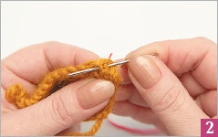 Иллюстрация к книге — Тапочки ручной работы: новые модели для взрослых и детей [i_089.jpg]