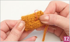 Иллюстрация к книге — Тапочки ручной работы: новые модели для взрослых и детей [i_097.jpg]