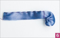 Иллюстрация к книге — Вышивка ленточками: мастер-класс для начинающих мастериц [i_102.jpg]