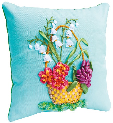 Иллюстрация к книге — Вышивка ленточками: мастер-класс для начинающих мастериц [i_181.jpg]