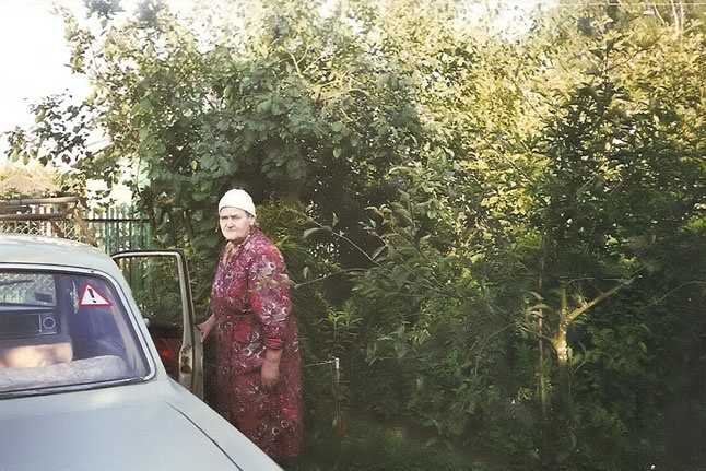 Иллюстрация к книге — Новый век начался с понедельника [i_006.jpg]