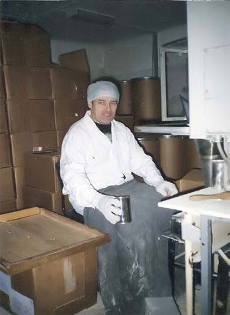 Иллюстрация к книге — Новый век начался с понедельника [i_015.jpg]