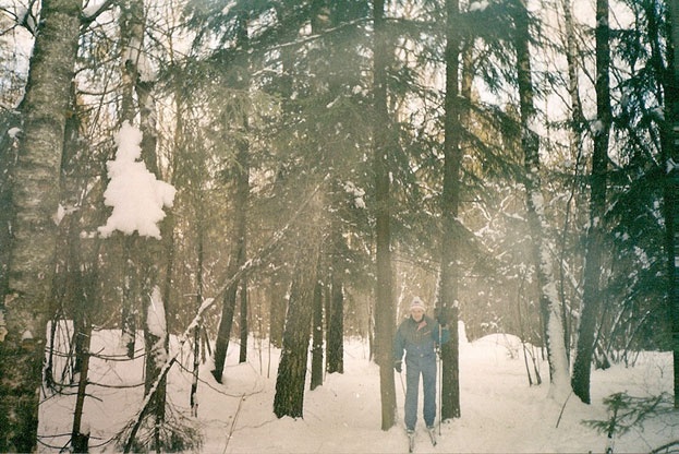 Иллюстрация к книге — Новый век начался с понедельника [i_023.jpg]