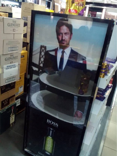 Иллюстрация к книге — Шоу для самого себя – 2 [i_038.jpg]