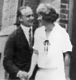 Иллюстрация к книге — Ведьма с Лайм-стрит [i_013.jpg]