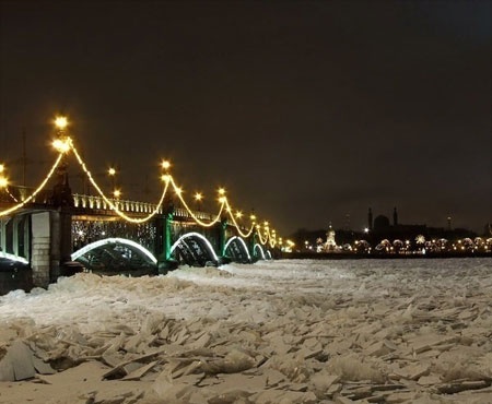 Иллюстрация к книге — Год Быка [i_003.jpg]