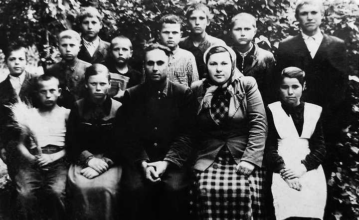 Иллюстрация к книге — В начале пути [i_032.jpg]