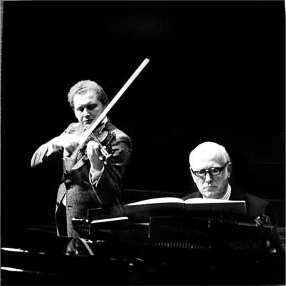 Иллюстрация к книге — О Рихтере его словами [i_007.jpg]