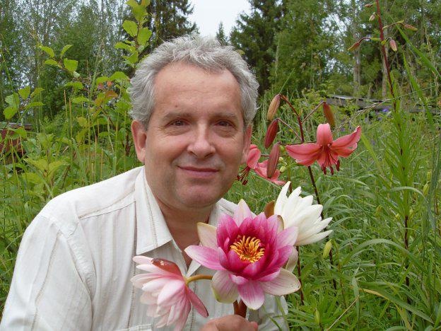 Иллюстрация к книге — На Саланге-реке: Избранное [i_001.jpg]